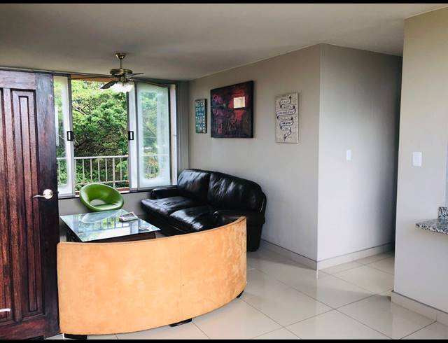 3 BEDROOM FLAT RENTED IN MORNINGSIDE
